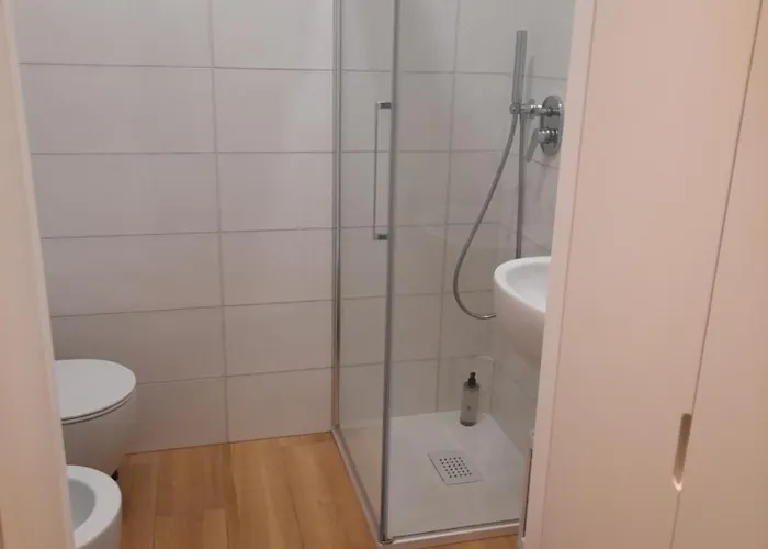 Emotion 20 E Sei A Casa In Centro! * Милан