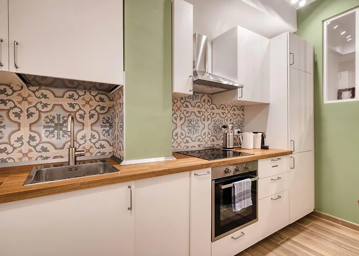 Апартаменты Just Urban Stays - Stylish Studio 25 Min From Milan Duomo *