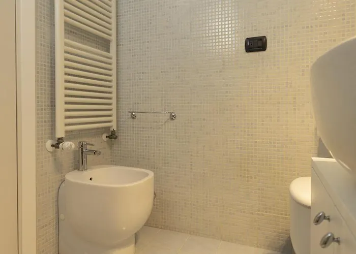 Artstay - San Raffaele, Near Metro M1, Ac Apartment *