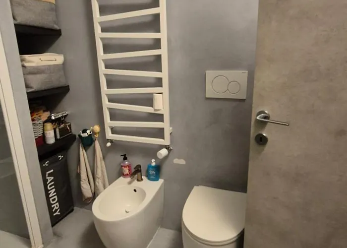 Flat Isola - New Opening * 밀라노