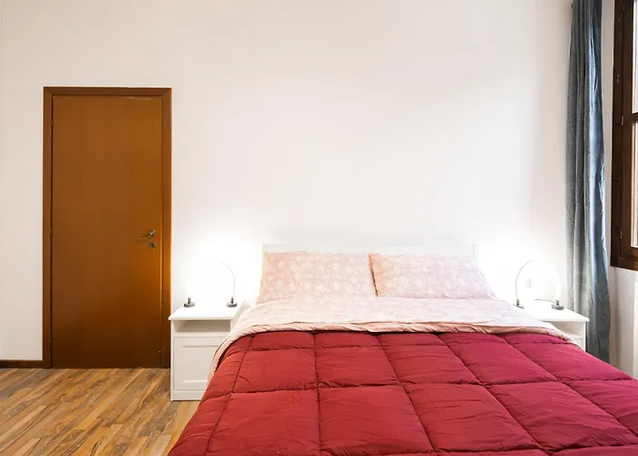Apartament Near Station And Porta Venezia