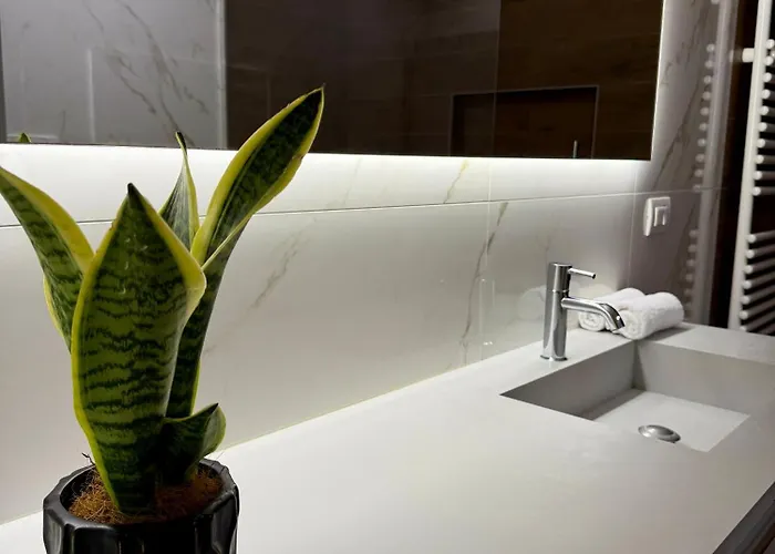 דירה Luro - Suzzani 98 מילאנו