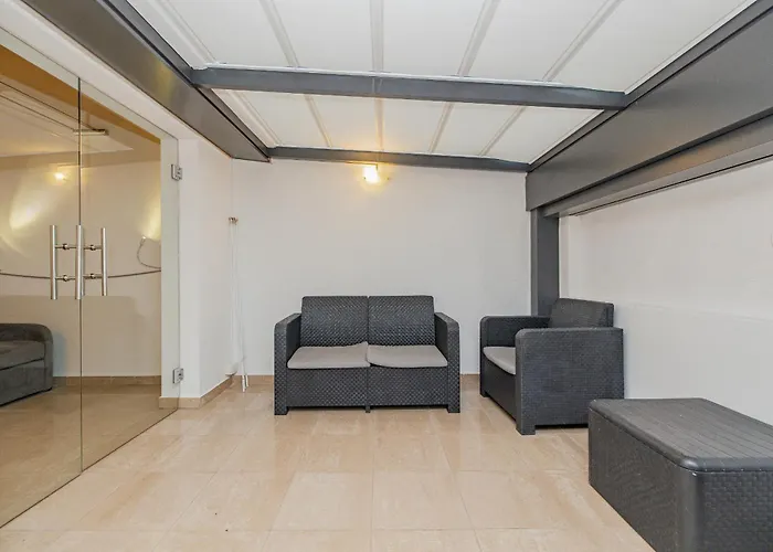 Apartment Bnbest Tricolore 6 Pax