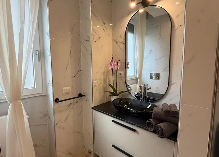 Apartament Arena Santa Giulia *