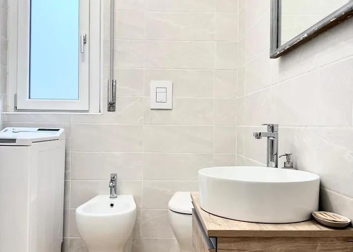 Art - Free Parking ミラノ