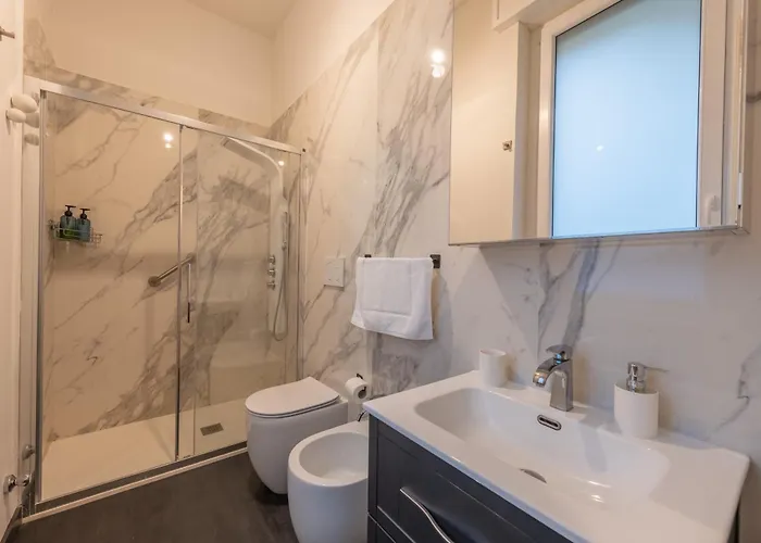 Cenacolo, Corso Magenta, Milan's Historic Center Milão