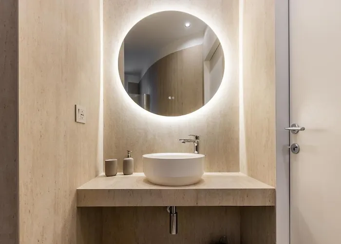 Dimora Montenapo * Milão