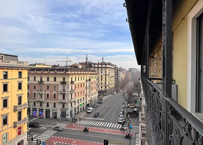 Pergolesi Nest - Authentic - Station * 밀라노