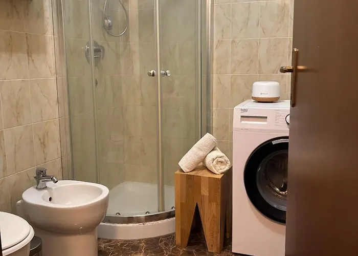 Milan's Secret Courtyard - Historic Center Apartment Mailand