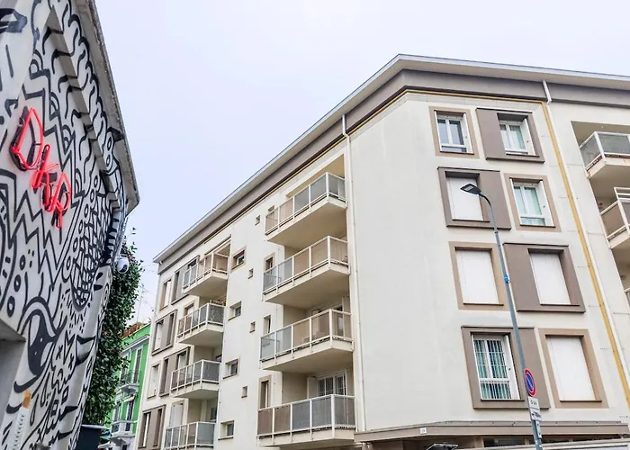 Stylish Flat In Nolo District By Metro Rovereto Apartman