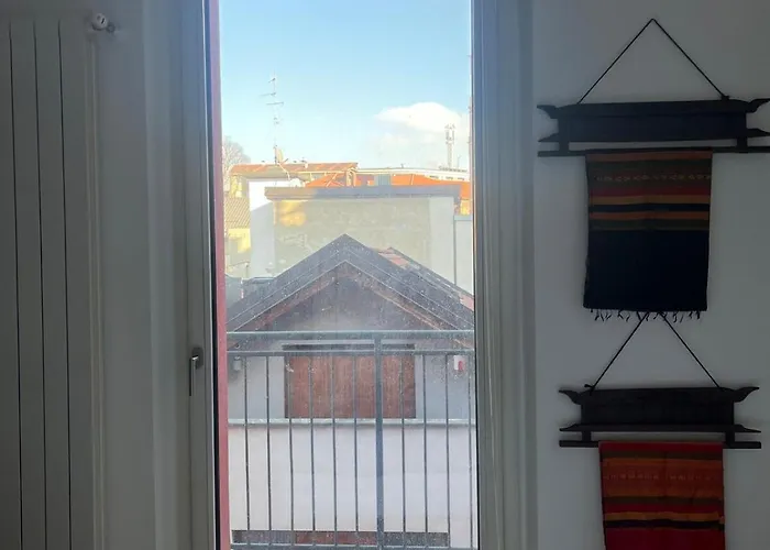 Casabella Design With Balcony Navigli Area * ミラノ