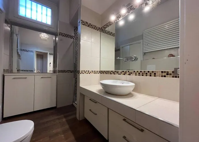 Chandelier - Center *