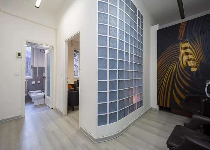 Comfortable And Quiet Near M4 Metro