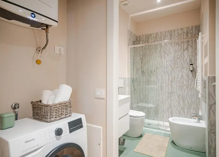 Modern Gem In Milánó