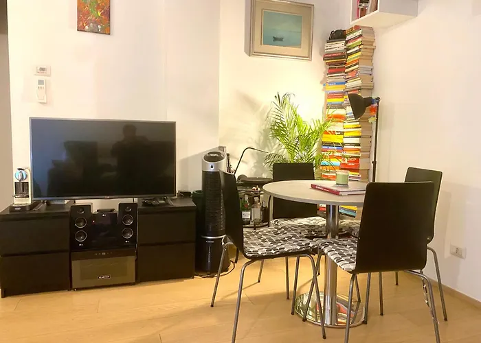 Apartment Cozy In The Center Milan