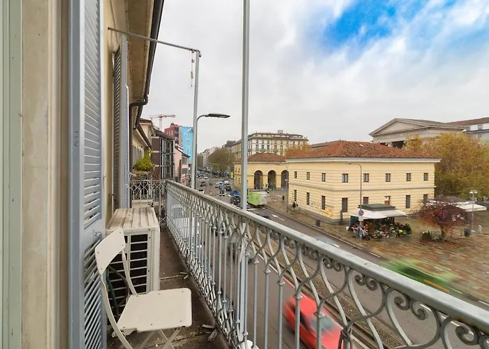 In The Heart Of Charm And Comfort On The Navigli Apartman Milánó