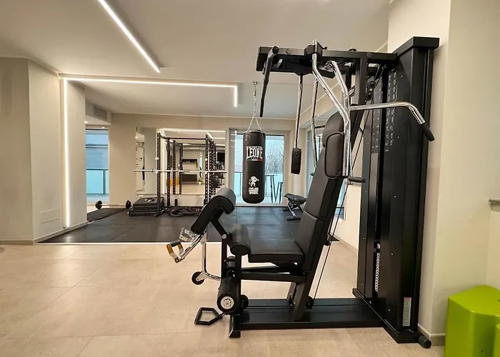 Luxury With Panoramic Terrace And Skyline View Apartment *