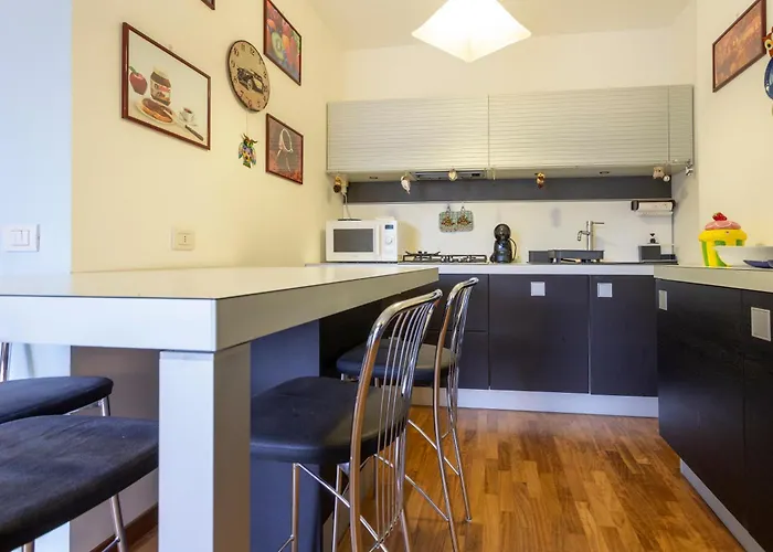 Smart - Near Navigli & Iulm *