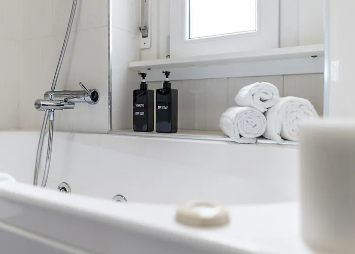 San Siro Duomo Park Free