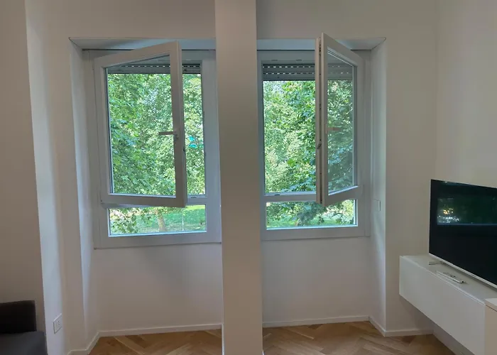 Comfort Place Buzzi Sempione Mico Life * Milan