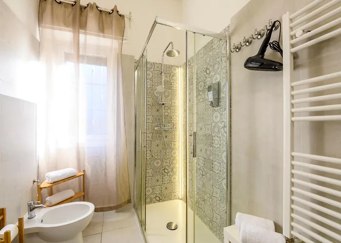 Tagiura, 25 - For Work And Leisure Milán