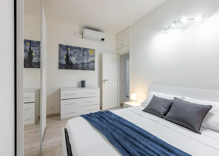 Dergano Bilocale Luminoso Vicino Metro M3 아파트