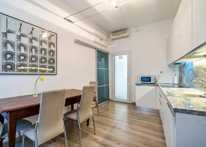 Eleganza E Design Nel Cuore Di Con Wifi Milano