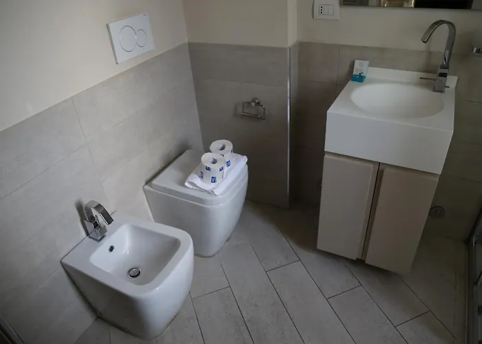 Luminoso In Moscova Con Terrazzo * Milão