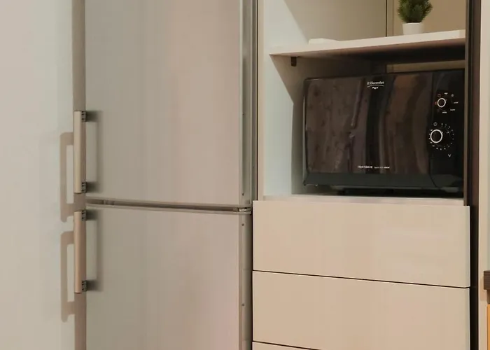 Bwr - Bilocale Centro Milano, Arpesani 3 *