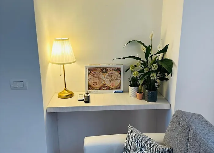 Sweet Home, Vercelli *