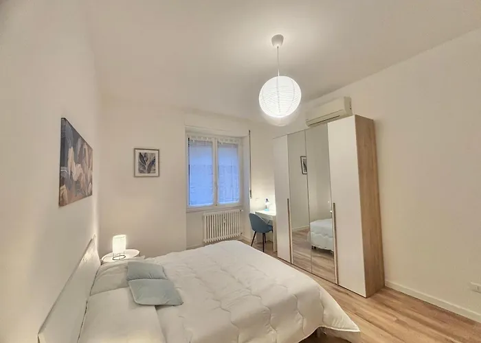 I-host - Monza 43 Milano