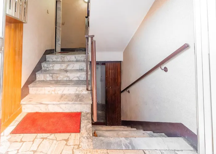 Via Ovada 5 Apartman *