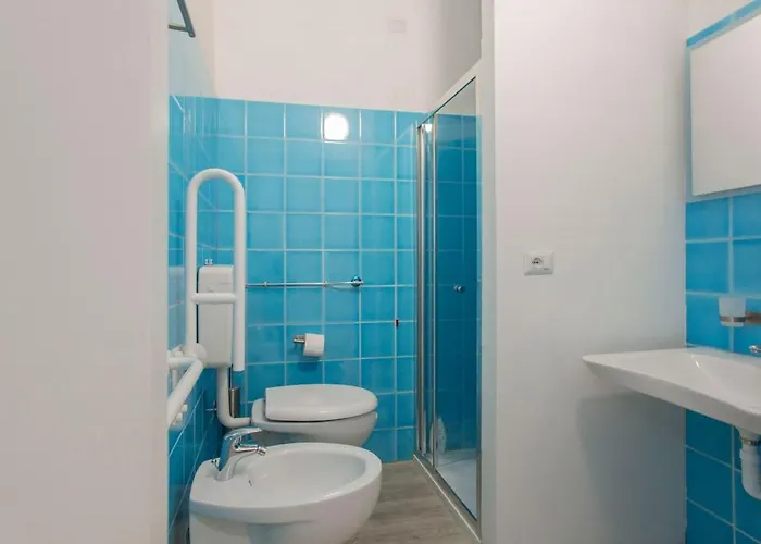 Amaranth Sempione * Milaan