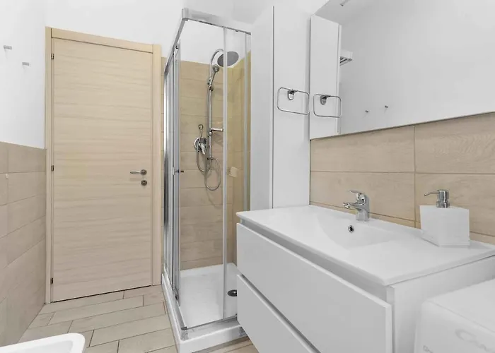 - Parking And Free Wifi Apartmán