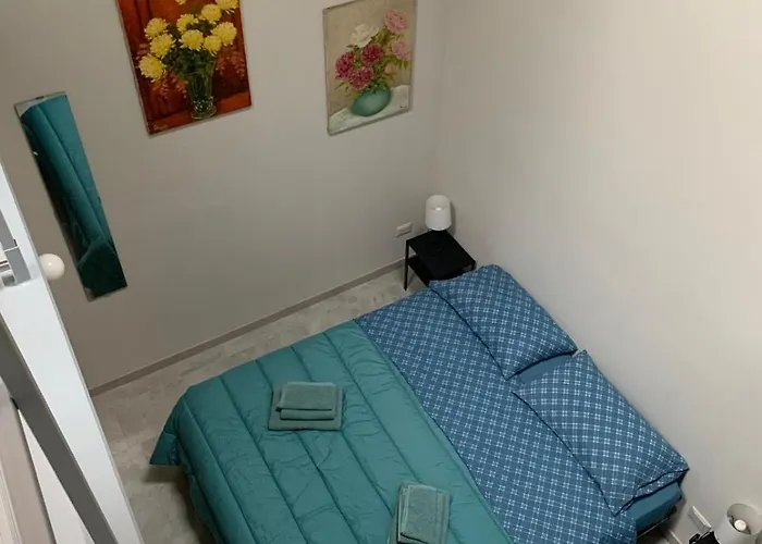 Bronz House מילאנו