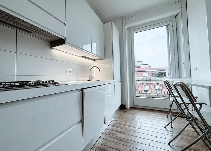 Apartment Macchi - Station Rooftop -