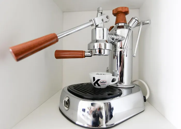 De Angeli Luxury - Near Citylife, Tortona District, San Siro Milan