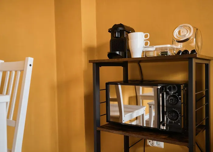 Just Urban - Elegant 1-br Flat In Solari Area - 2 Min Metro M4 * 밀라노