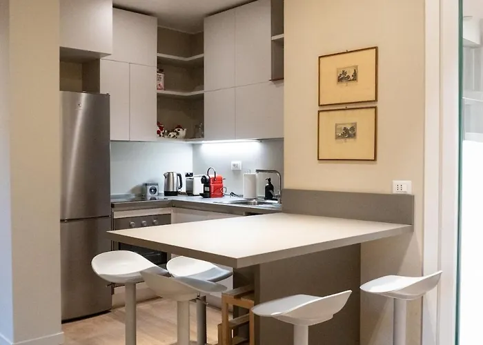 Lägenhet Duomo For 6 Milano