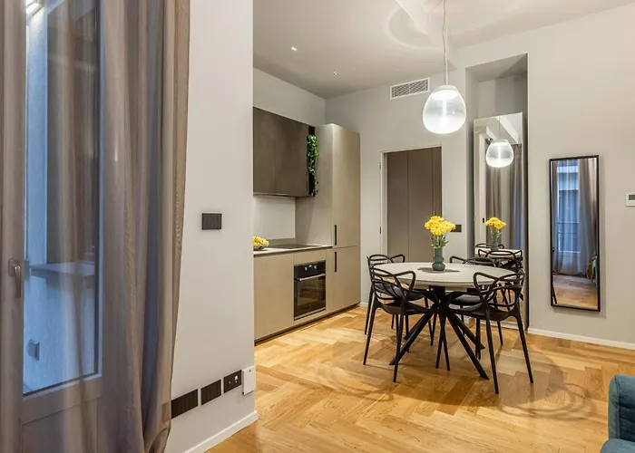 Luxury Modern Near Duomo - Exclusive & *