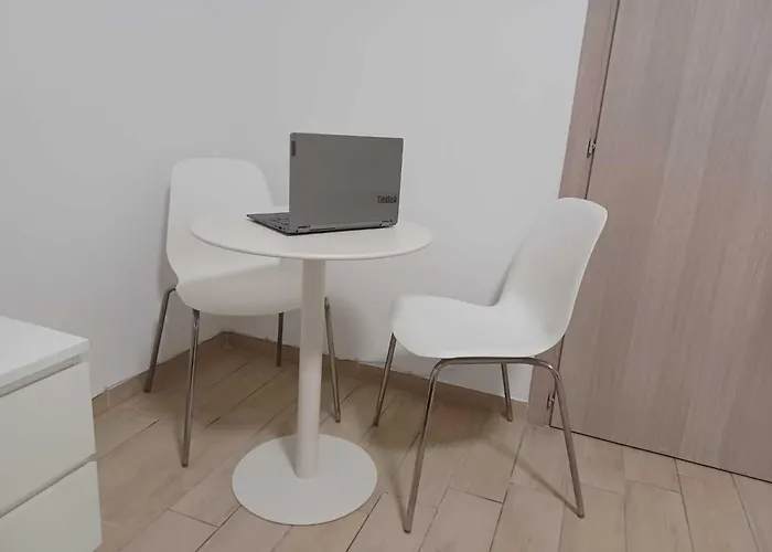 Check-inganni, Sopra La Metropolitana Fianco Cdi Apartment Mailand