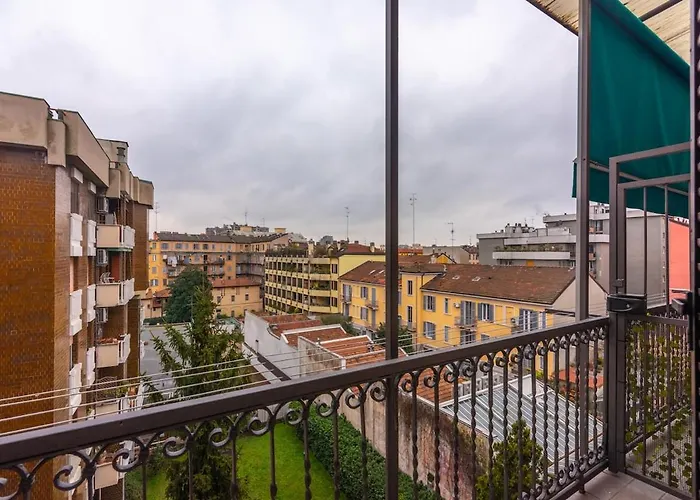 Characteristic 2 Double Bedroom 公寓 米兰