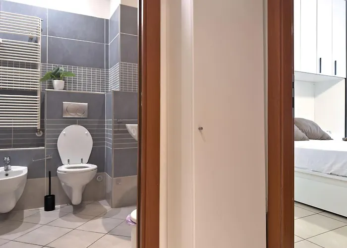 Homeby, Casa Elena Milano
