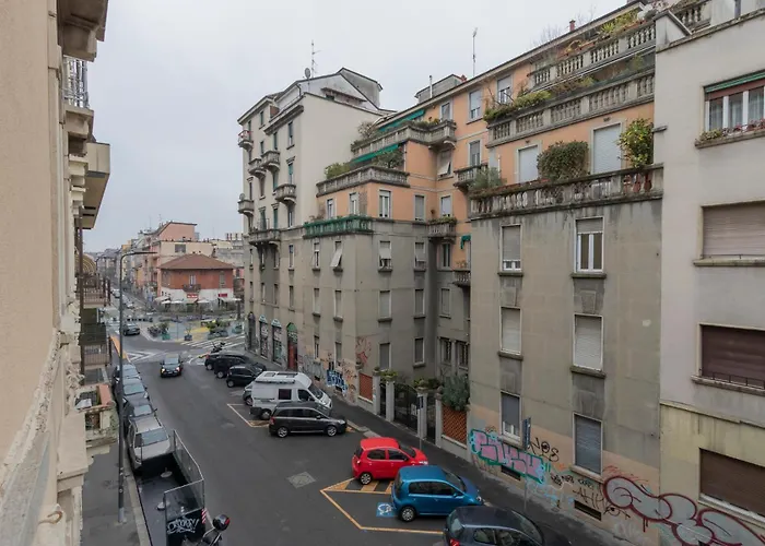 Daire M1 M2 A Short Walk From The Subway *