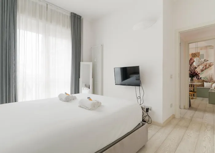 Porta Genova - Voghera - Bilocale Con Balcone Lejlighed