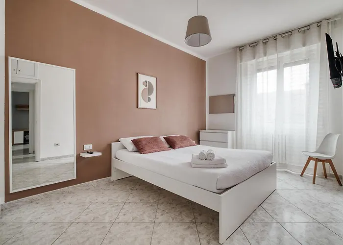 Quiet Modern - Linate Airport Milan