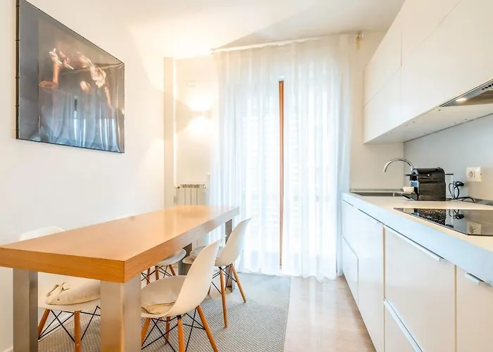 Luminoso E Ristrutturato Con Doppio Balcone E Wifi Apartment Milan