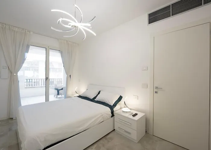 - Nuovo Con Grande Terrazza Privata