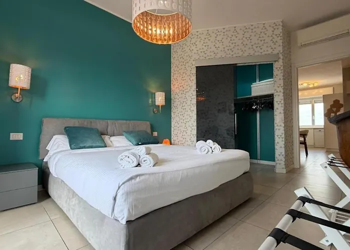 Metro 8 Min Cozy With Balcony Μιλάνο