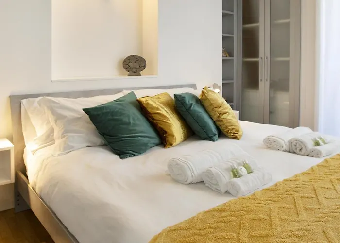 Artstay - San Raffaele, Near Metro M1, Ac Apartment *